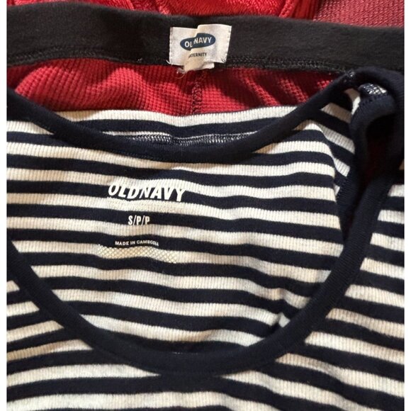 Old Navy Maternity Bundle - Size Small - 4 Pieces - Jeans, Pajamas, Tank Top - Picture 9 of 11